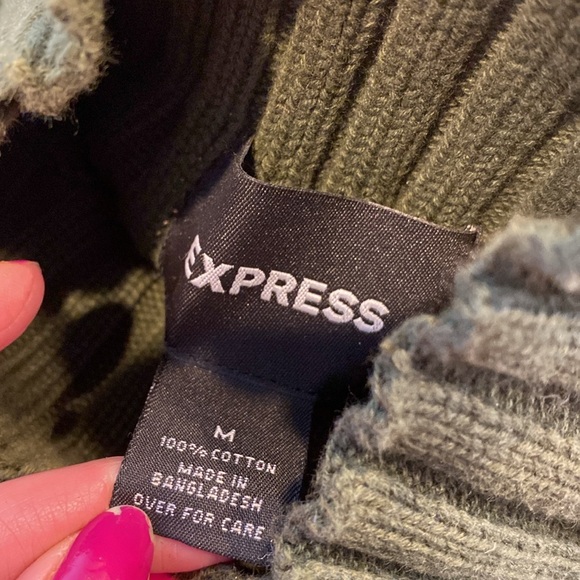 Express Knit Sweater 100% Cotton Dark Green Medium - Picture 3 of 12